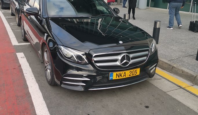 Discover the Best Taxi Services in Larnaca, Cyprus - taxi larnaca cyprus